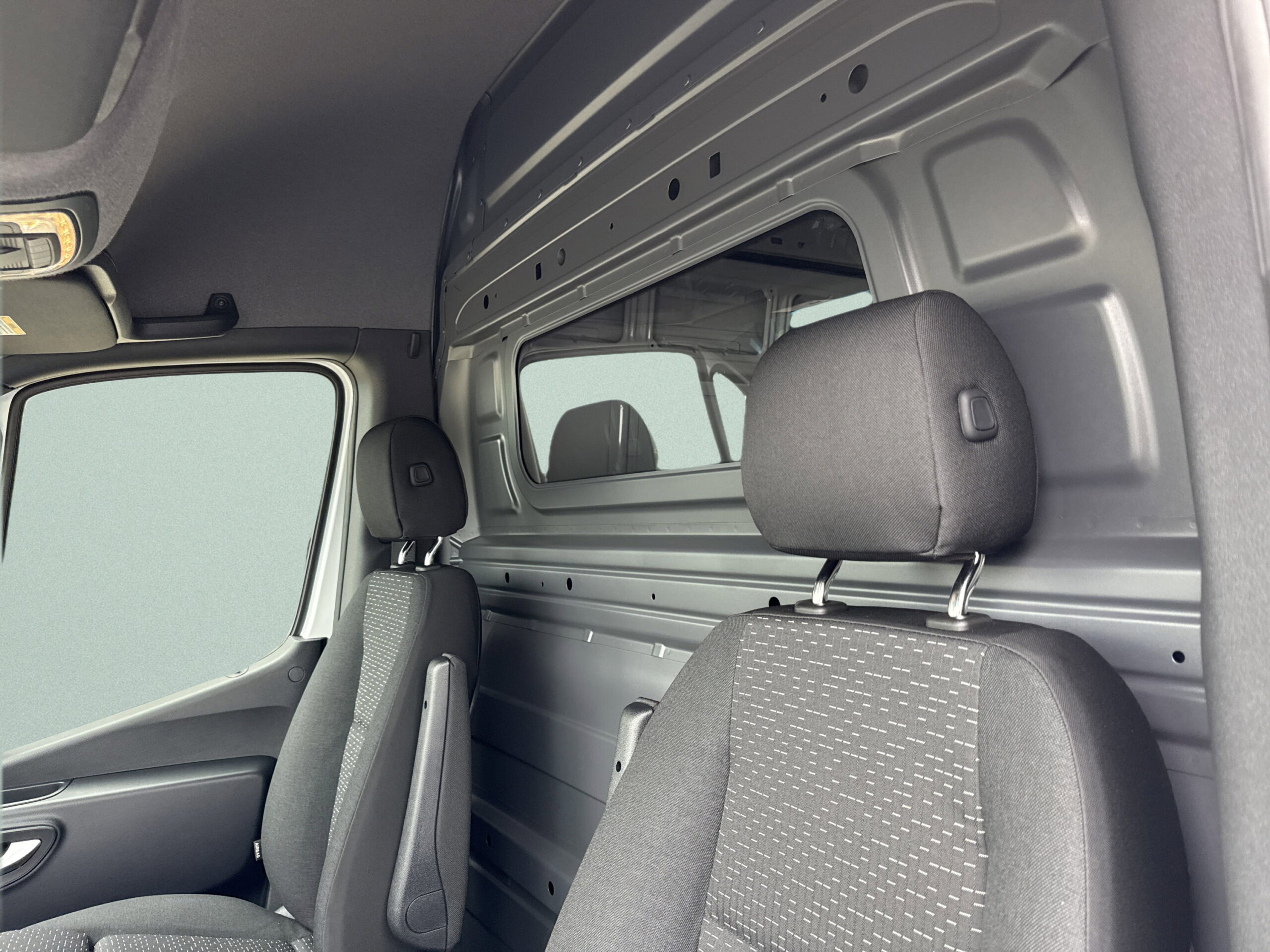 2025 Mercedes-Benz Sprinter Cargo Van 2500
