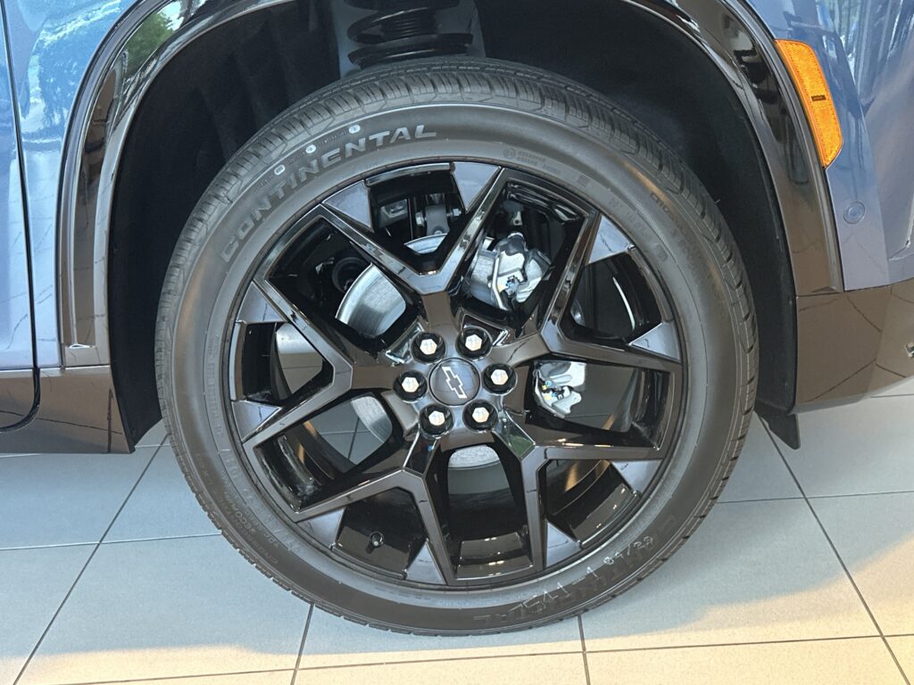 2026 Chevrolet Traverse FWD RS