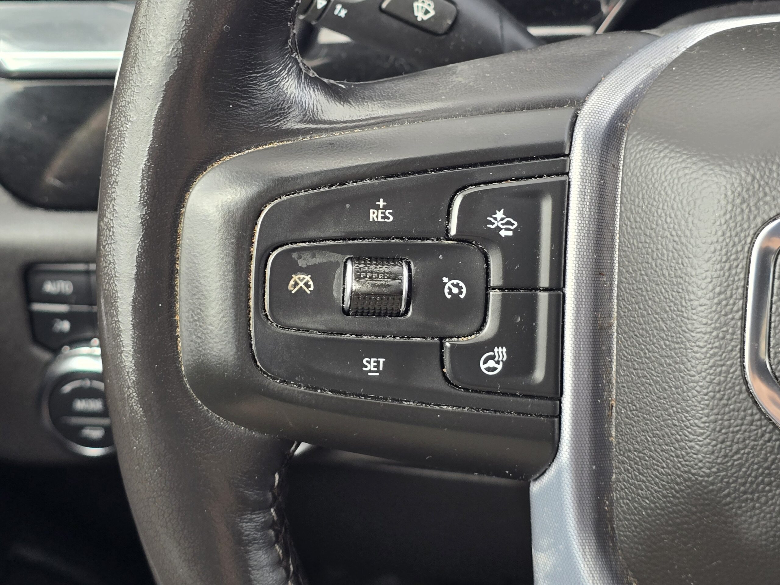 2022 GMC Sierra 1500 SLE