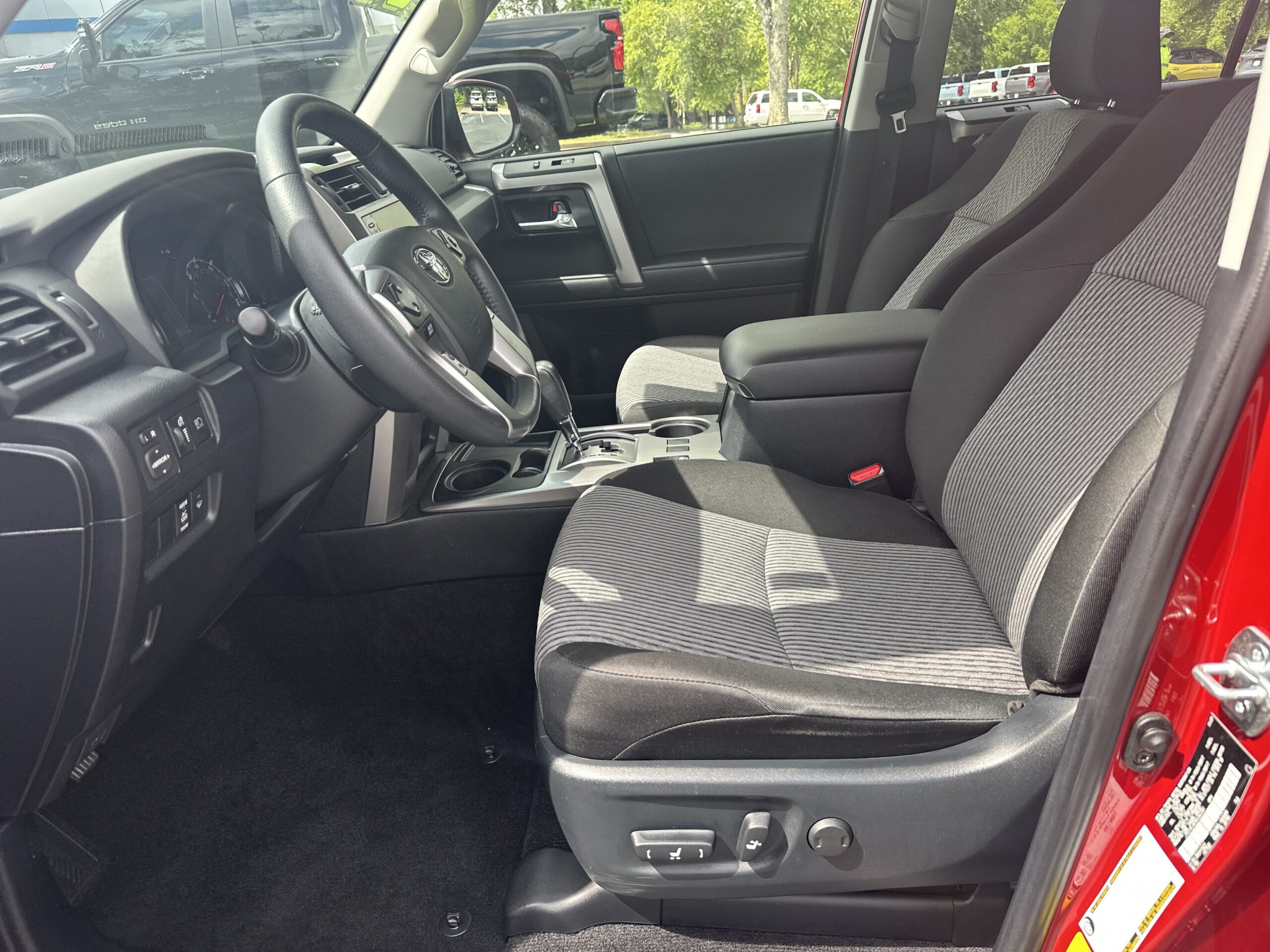 2022 Toyota 4Runner SR5