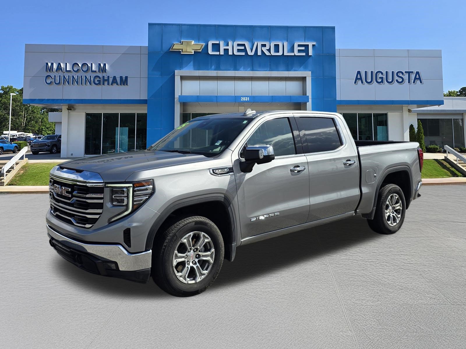 2025 GMC Sierra 1500 SLT