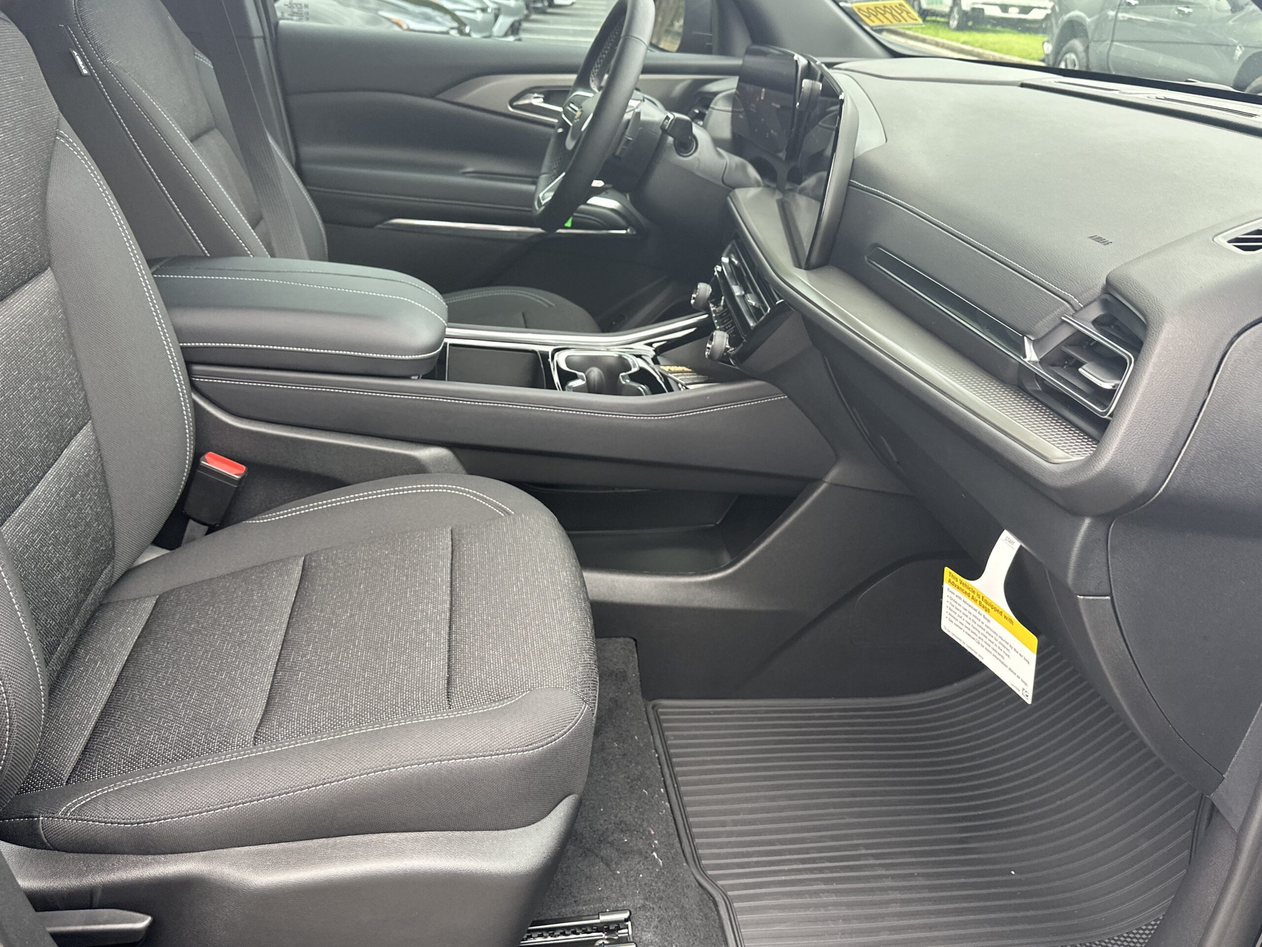 2026 Chevrolet Traverse FWD LT
