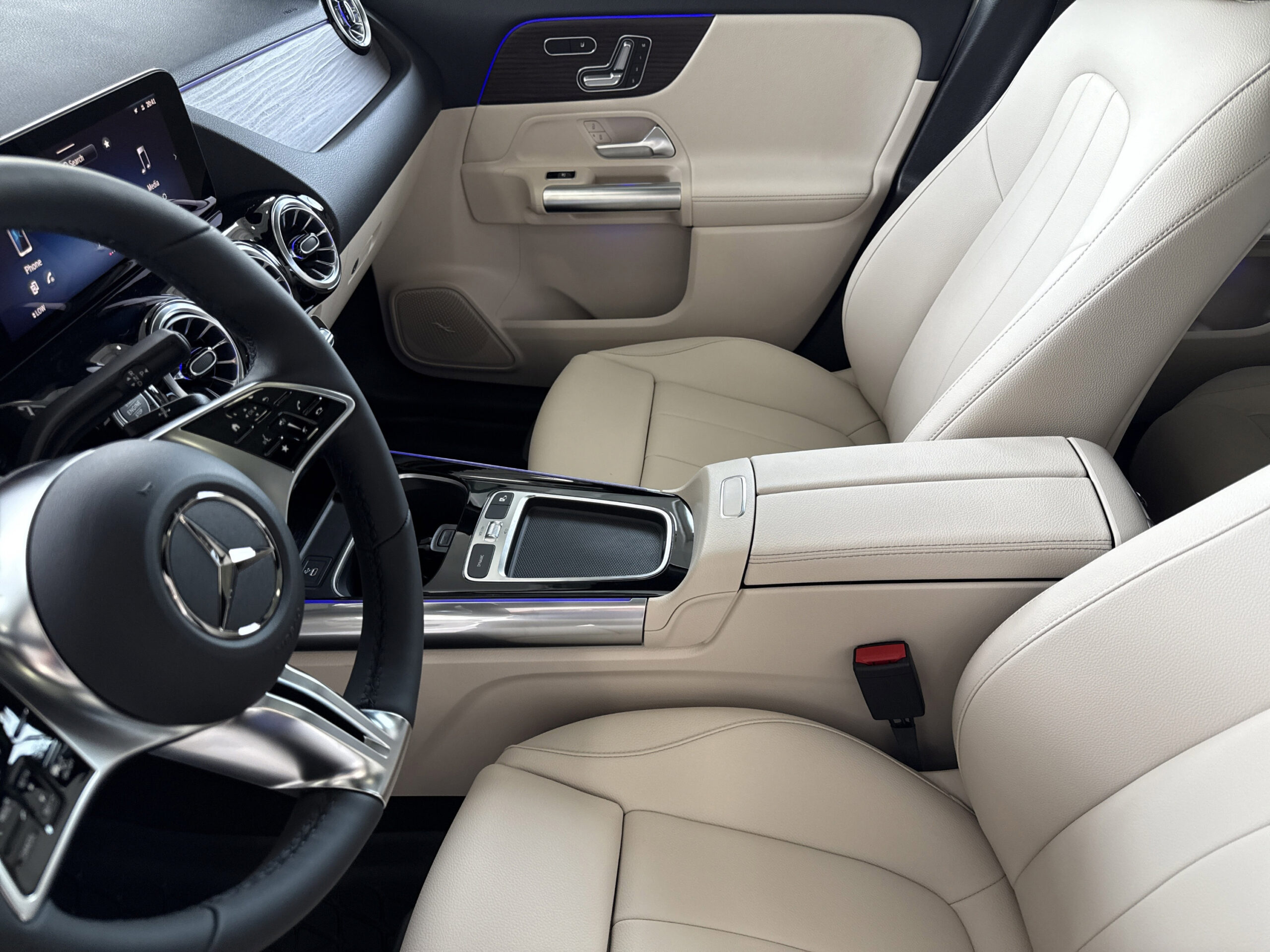 2026 Mercedes-Benz  GLA 250