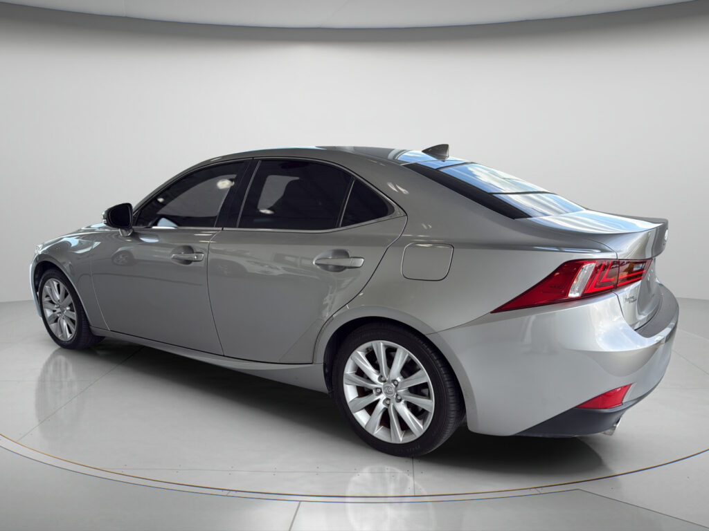 2016 Lexus IS 200t