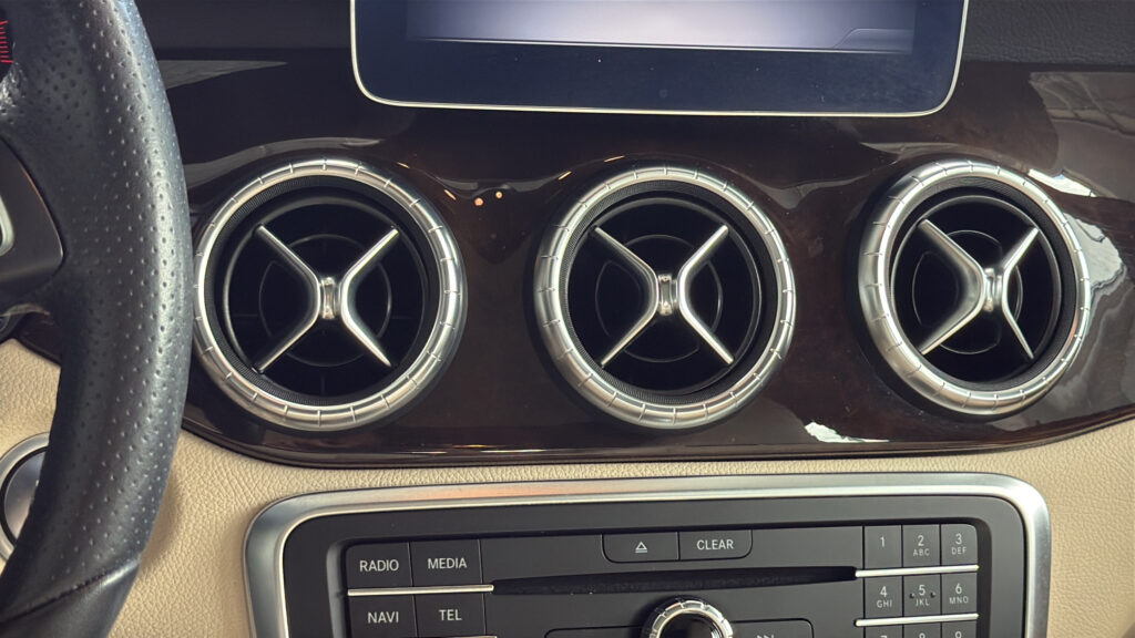 2018 Mercedes-Benz  CLA 250