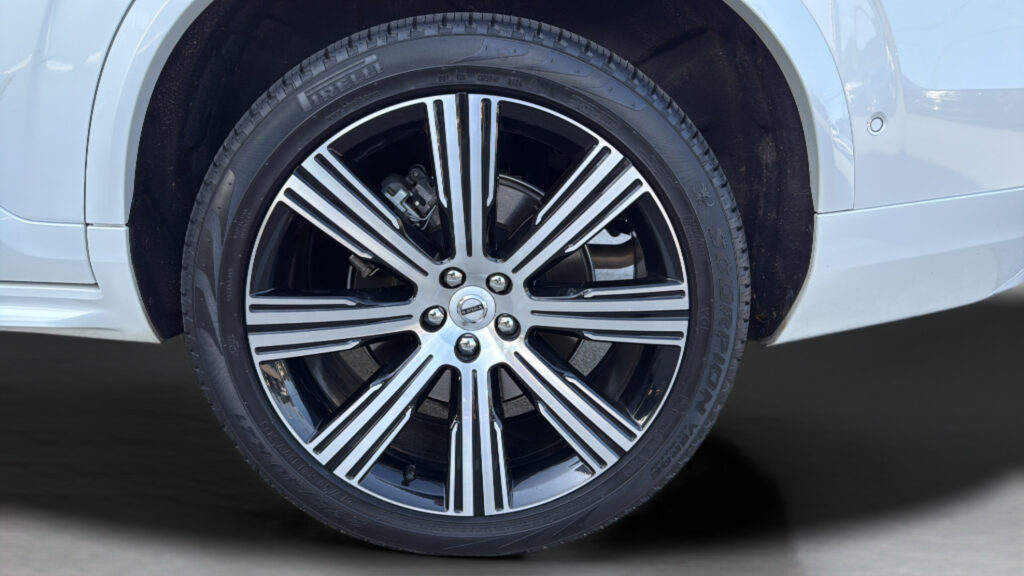 2025 Volvo XC90 Ultra
