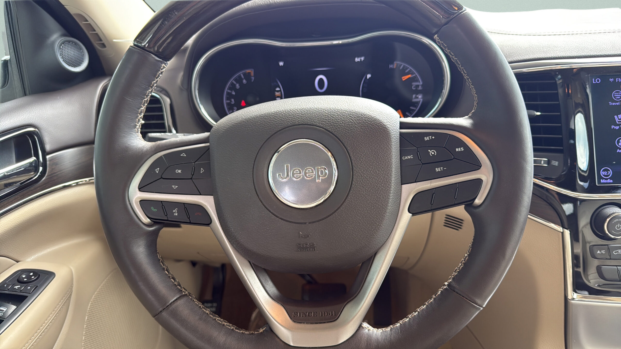 2020 Jeep Grand Cherokee Overland