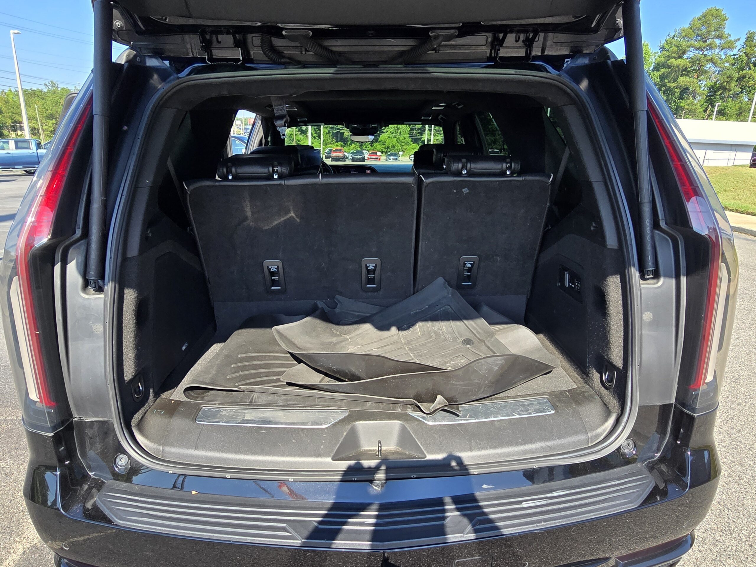 2023 Cadillac Escalade 4WD Sport Platinum