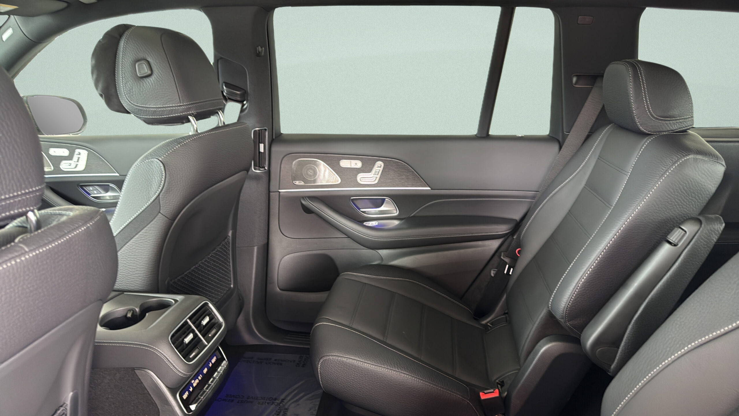 2026 Mercedes-Benz  GLS 450