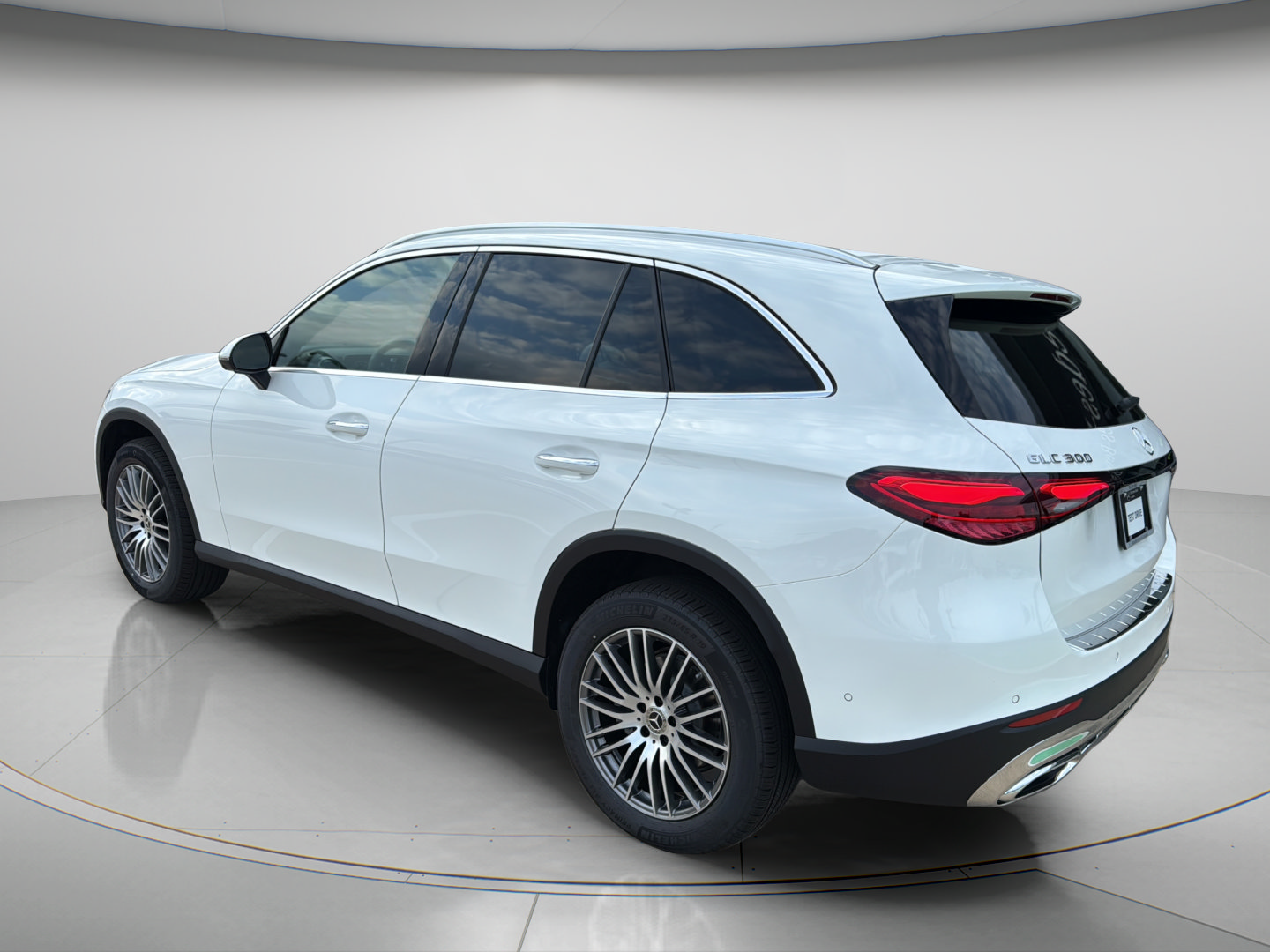 2026 Mercedes-Benz  GLC 300
