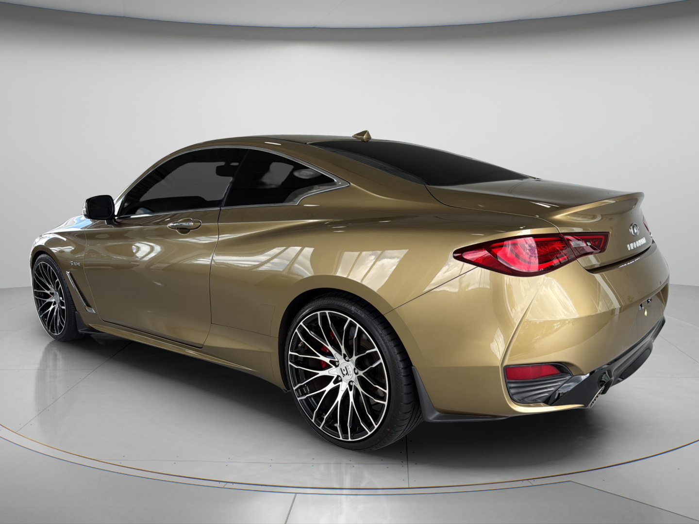 2018 INFINITI Q60 RED SPORT 400