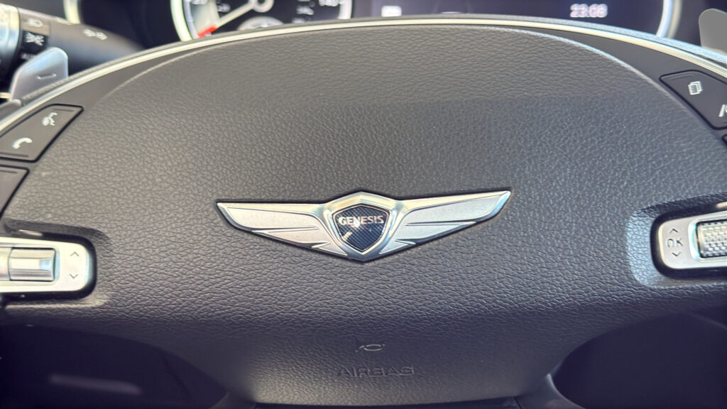 2023 Genesis G80 2.5T