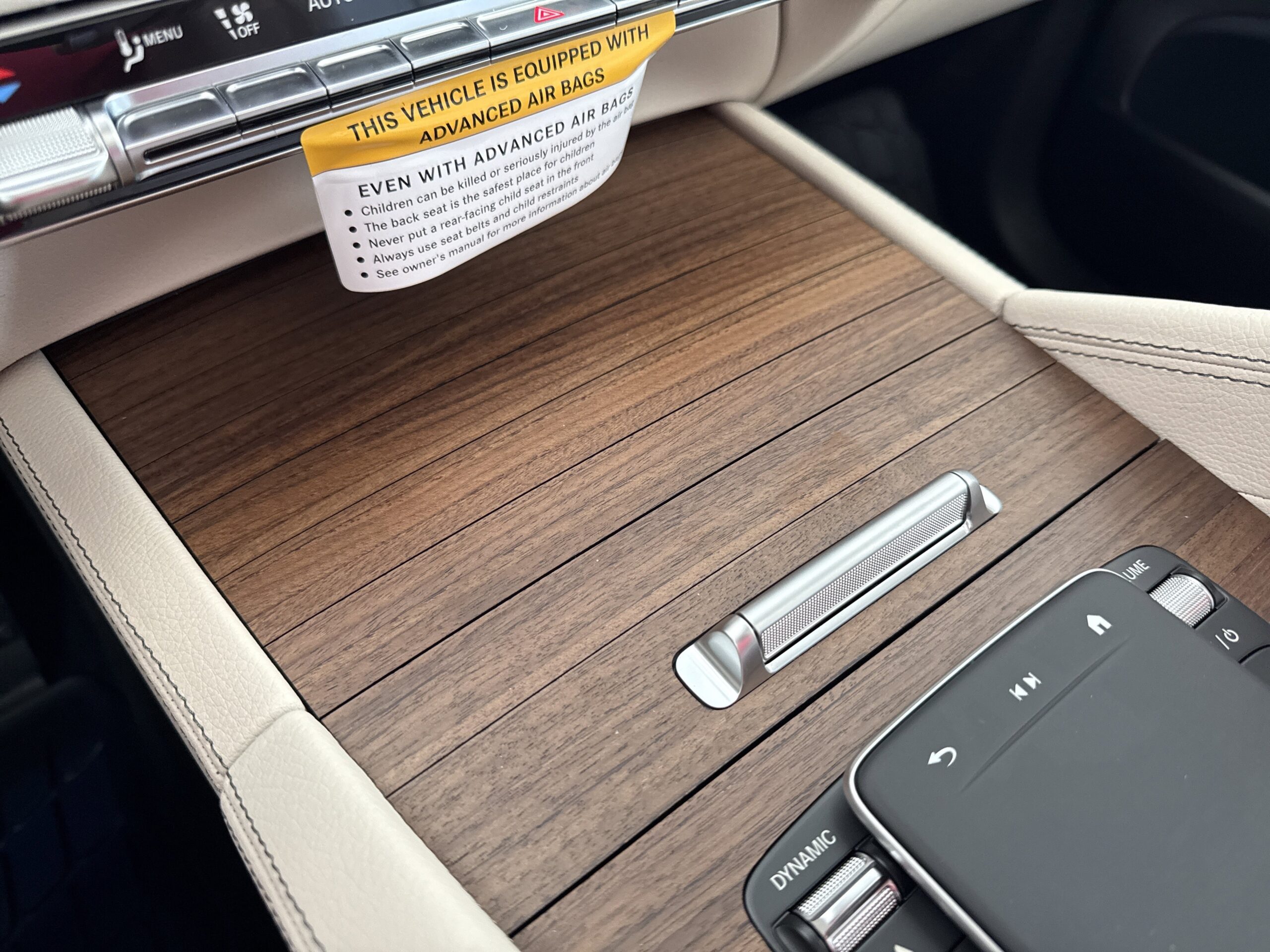2026 Mercedes-Benz  GLS 450
