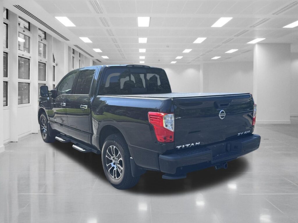 2021 Nissan Titan SV