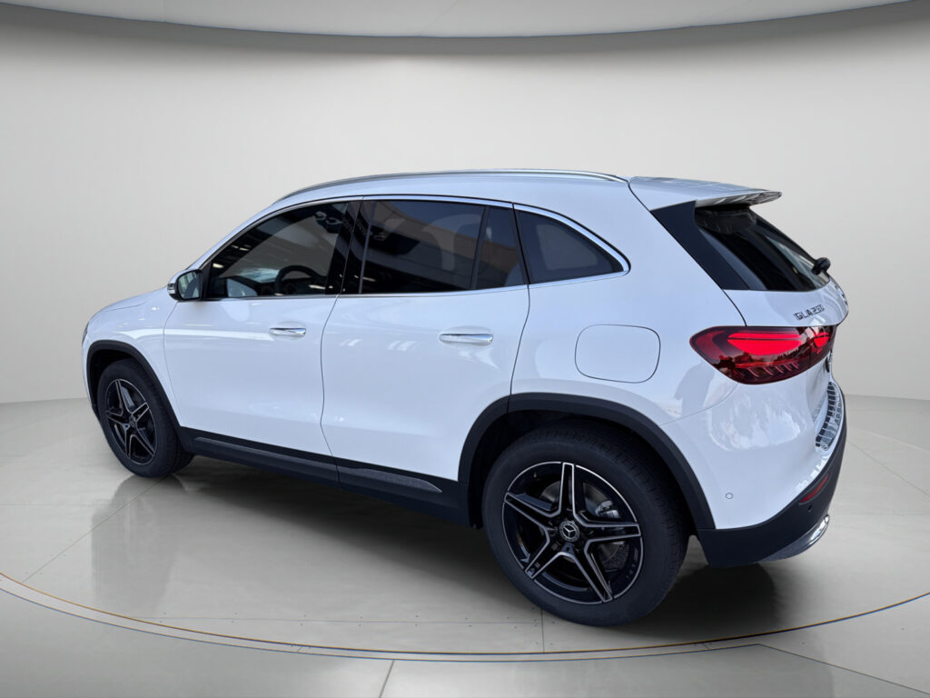 2026 Mercedes-Benz  GLA 250