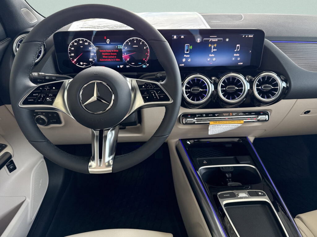 2026 Mercedes-Benz  GLA 250