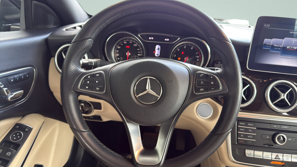 2018 Mercedes-Benz  CLA 250