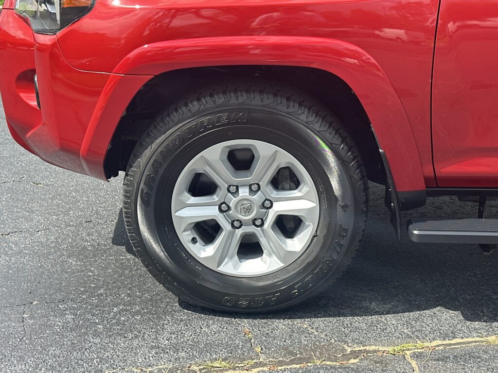 2022 Toyota 4Runner SR5