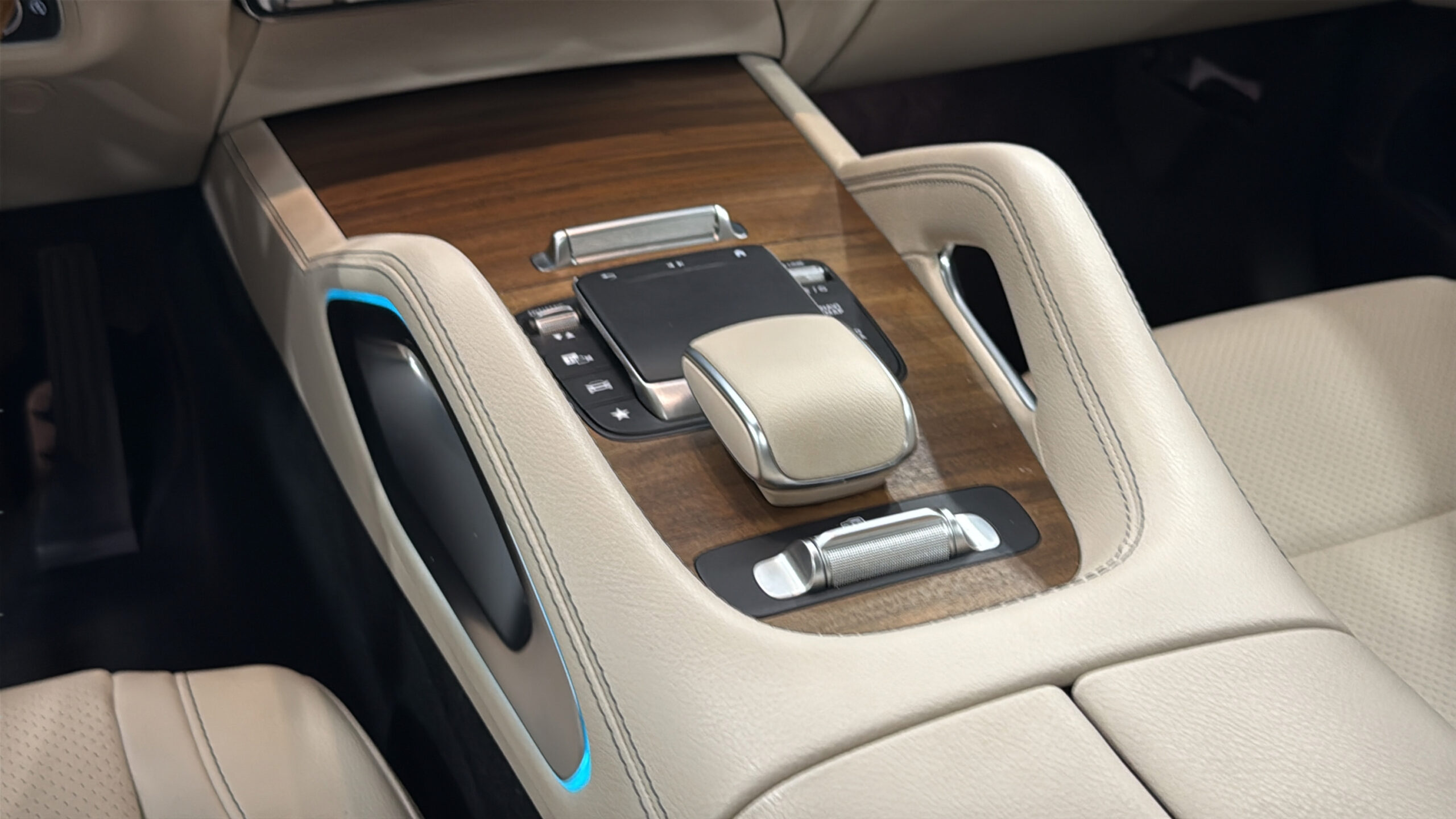 2022 Mercedes-Benz  GLS 450