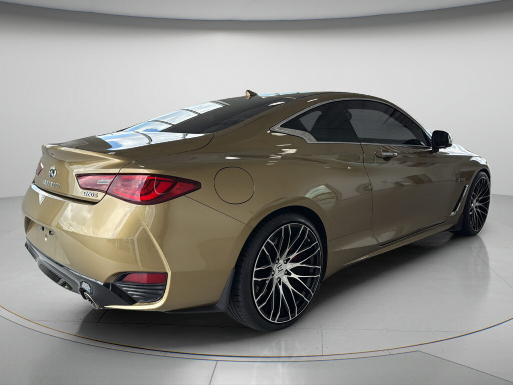 2018 INFINITI Q60 RED SPORT 400