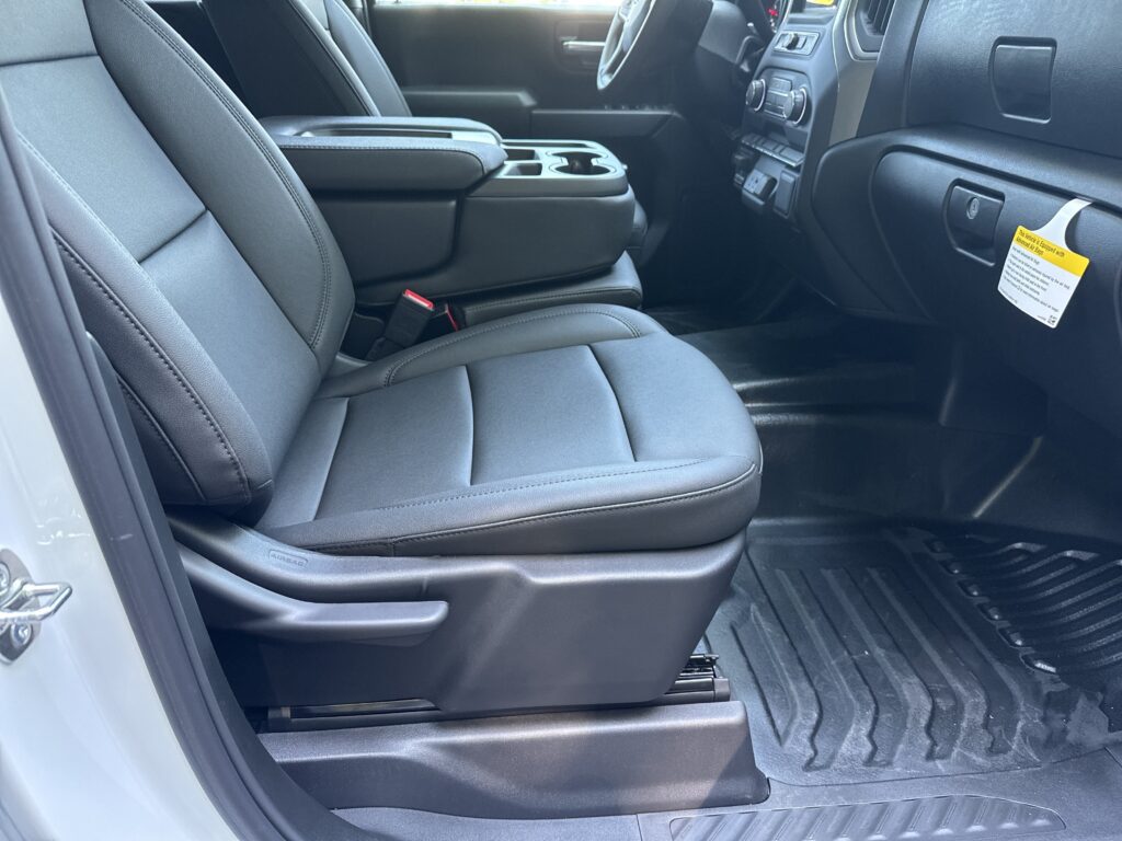 2026 Chevrolet Silverado 3500HD CC Work Truck