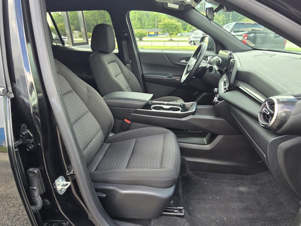 2025 Chevrolet Equinox FWD LT