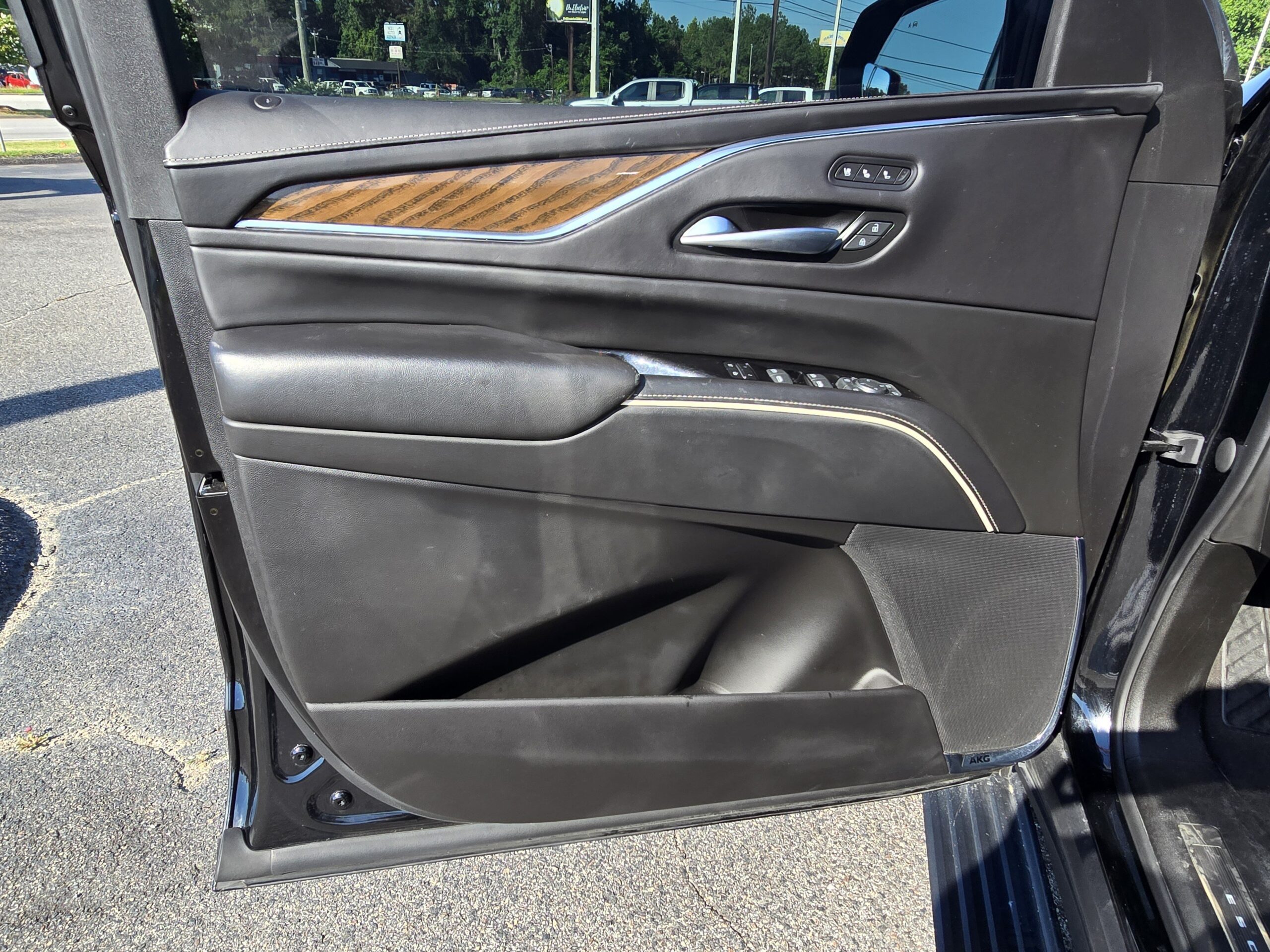 2023 Cadillac Escalade 4WD Sport Platinum