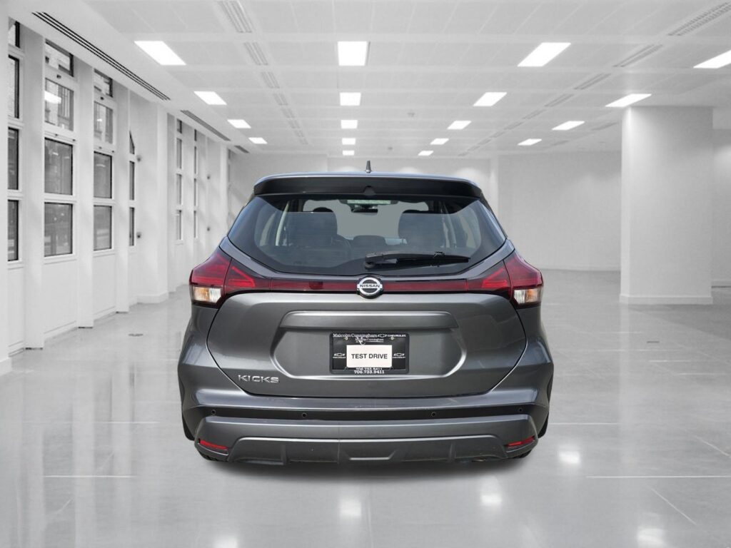 2021 Nissan Kicks S