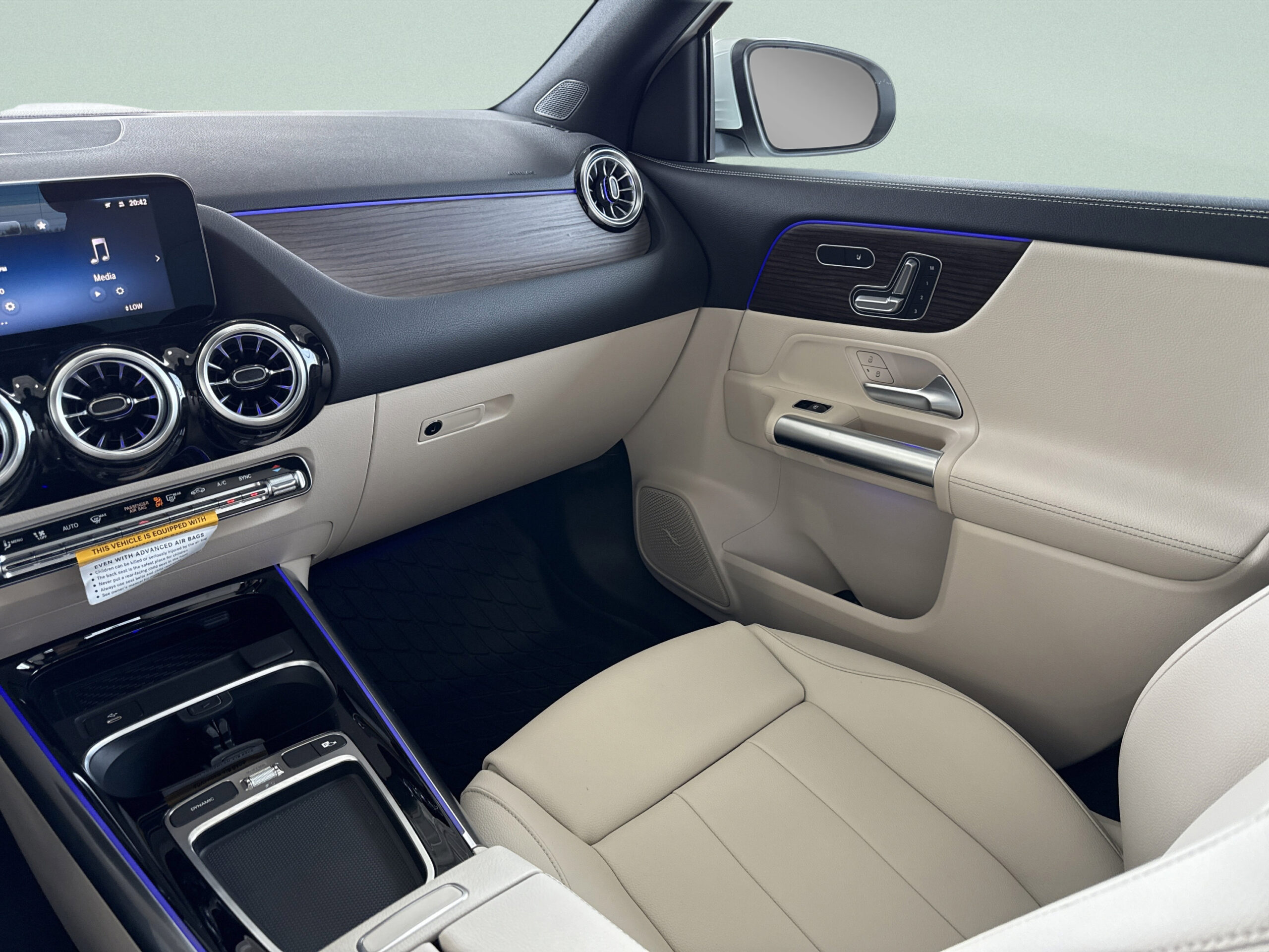 2026 Mercedes-Benz  GLA 250