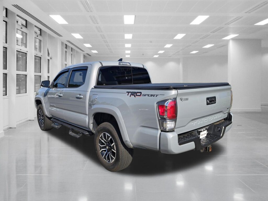 2021 Toyota Tacoma 2WD SR5