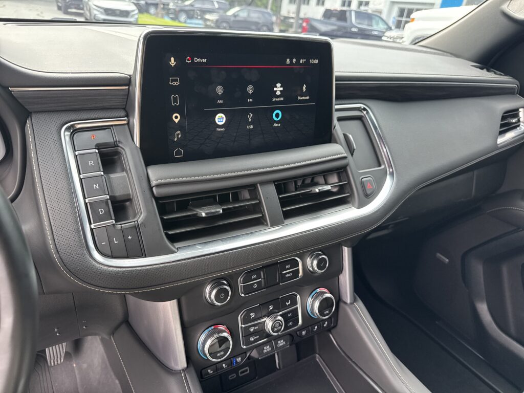 2024 GMC Yukon SLT
