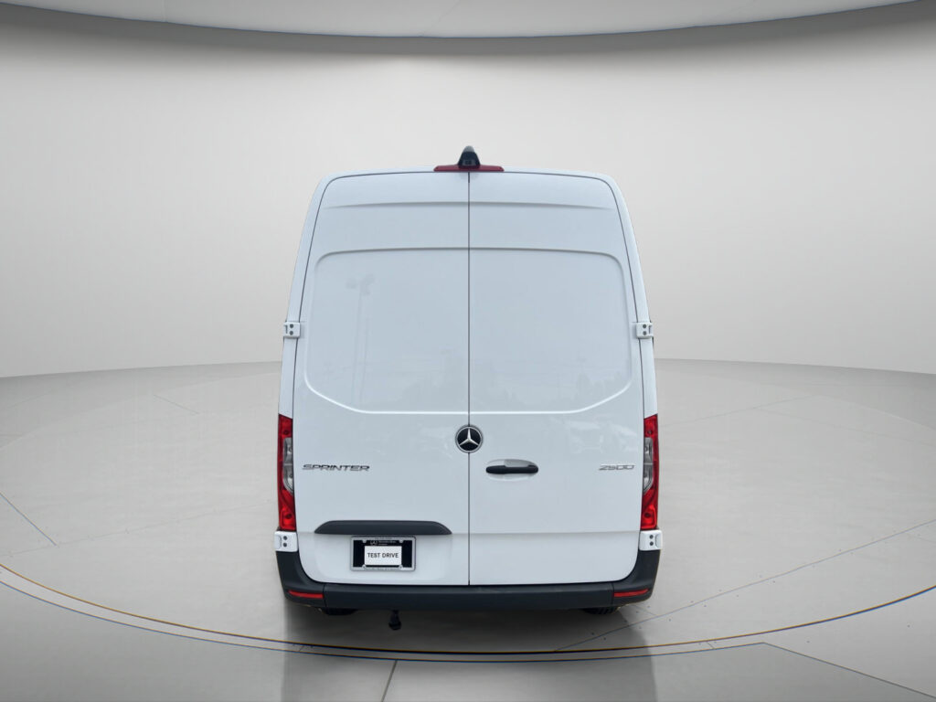 2024 Mercedes-Benz Sprinter Cargo Van LEONARD OUTFITTER 2500
