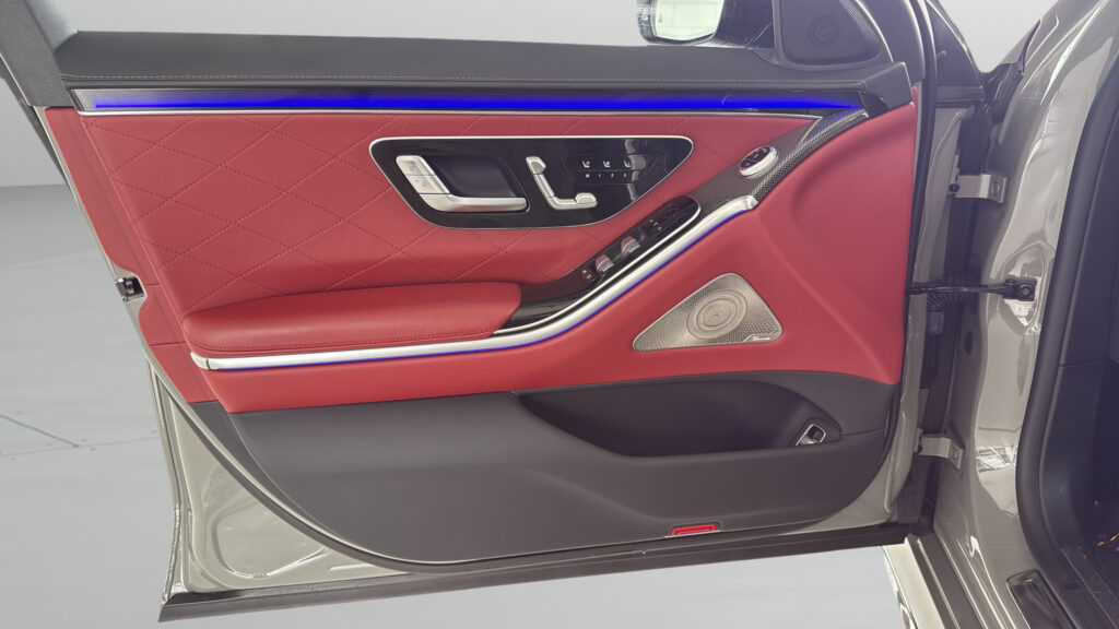 2023 Mercedes-Benz  S 580