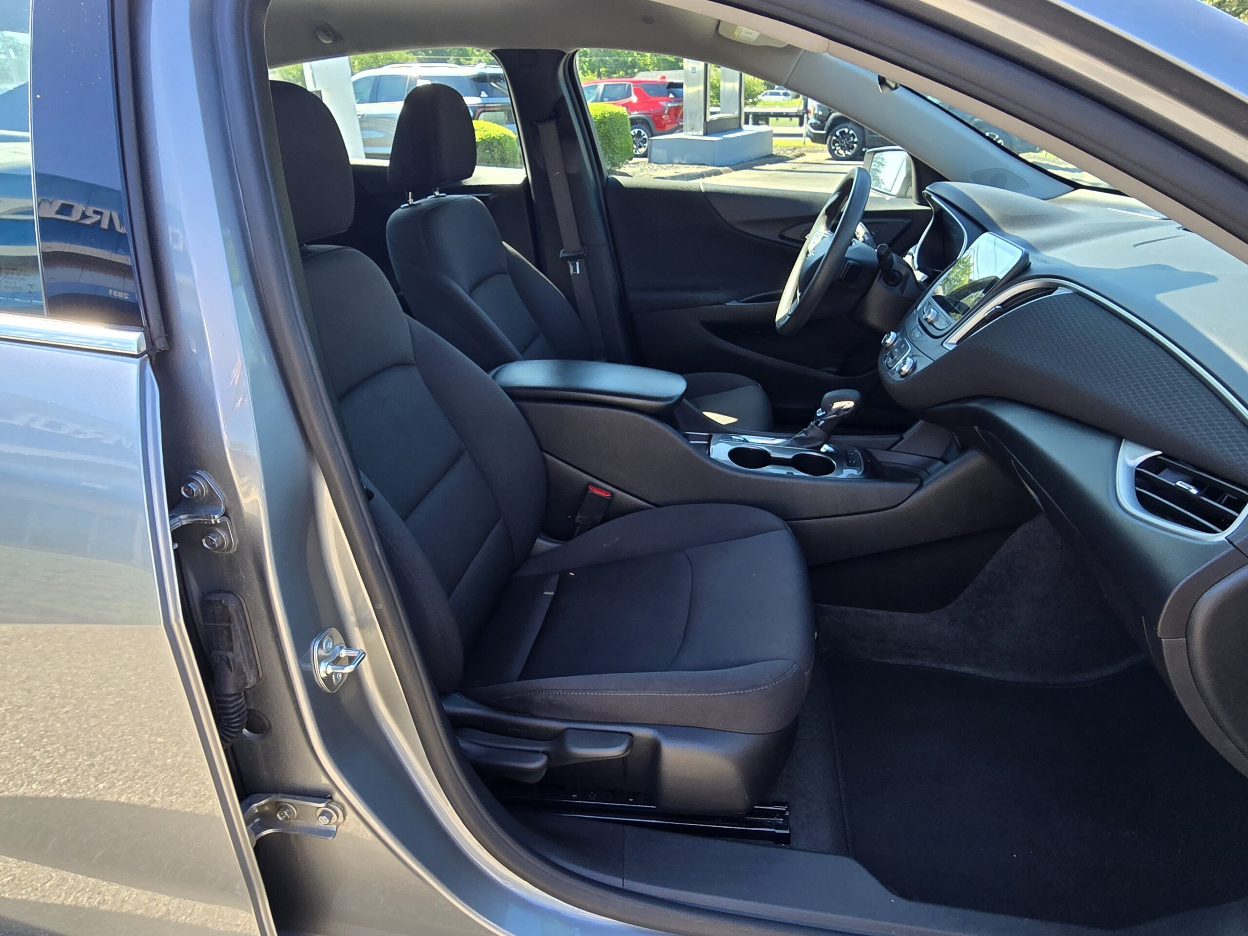 2024 Chevrolet Malibu LS