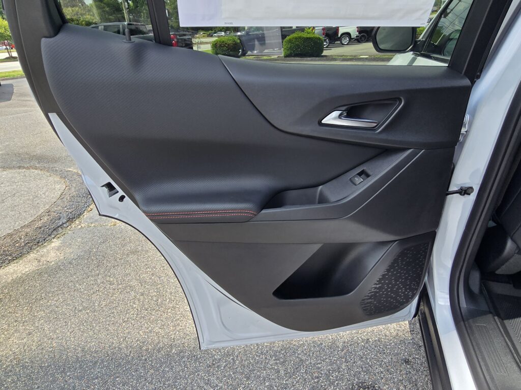 2027 Chevrolet Equinox FWD RS