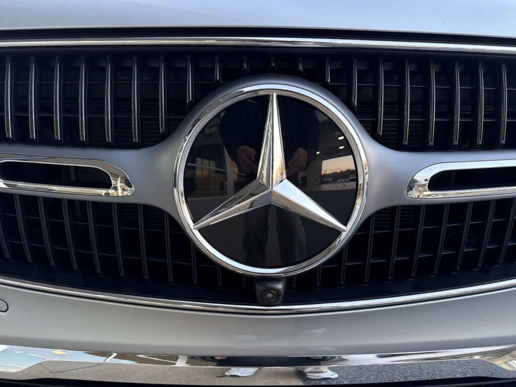 2026 Mercedes-Benz  GLC 300