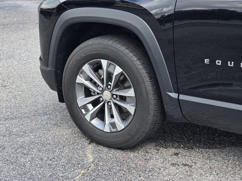 2025 Chevrolet Equinox FWD LT