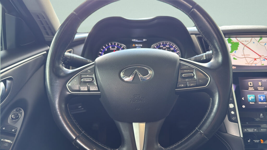 2015 INFINITI Q50 Premium