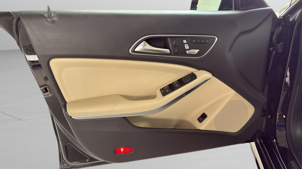 2018 Mercedes-Benz  CLA 250