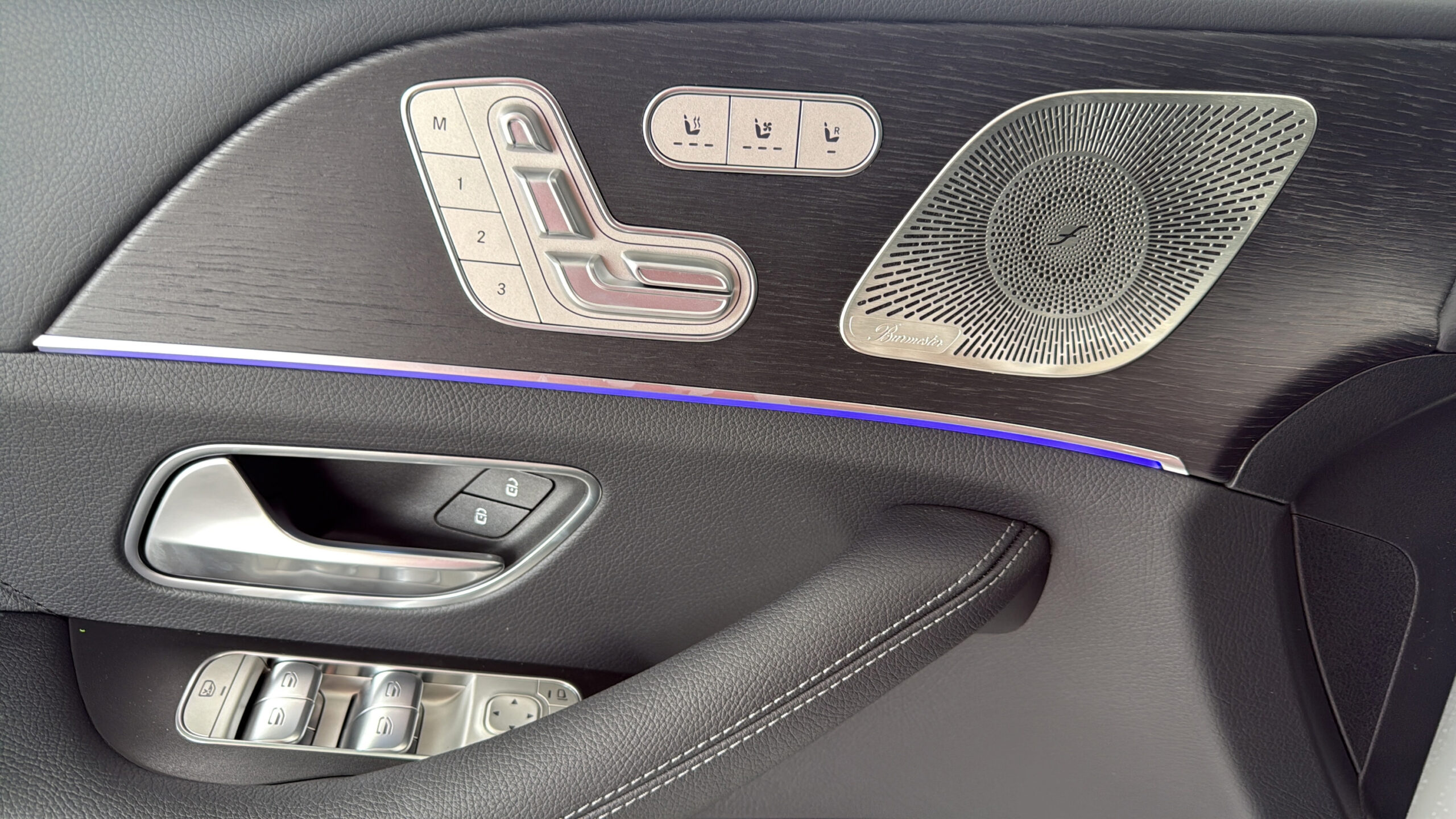2026 Mercedes-Benz  GLS 450