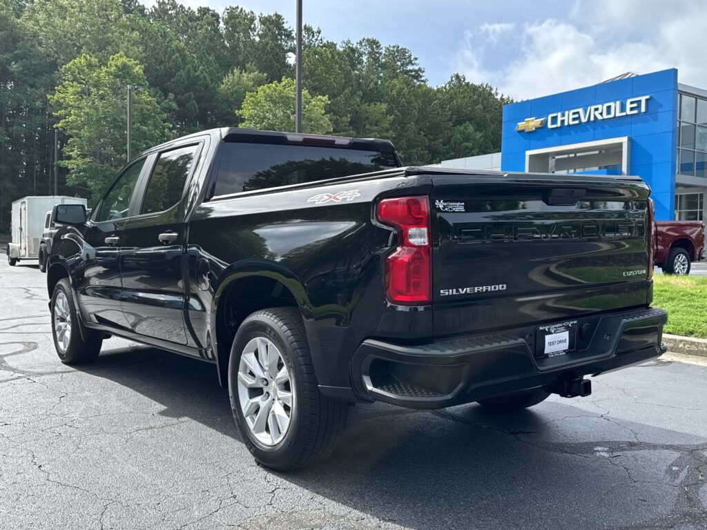 2022 Chevrolet Silverado 1500 LTD Custom