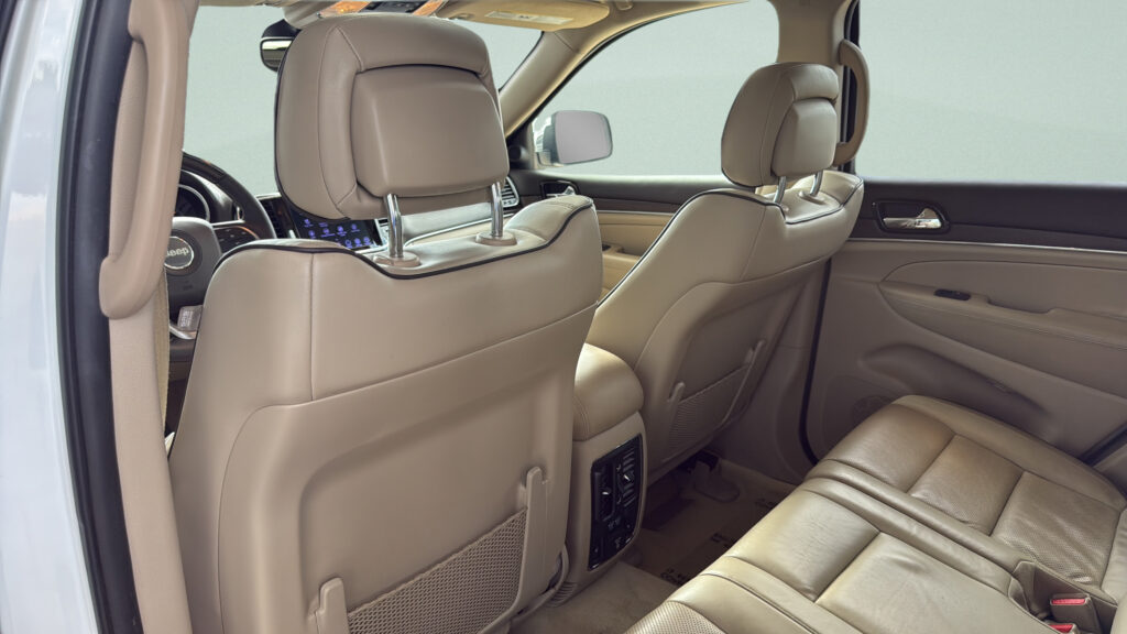 2020 Jeep Grand Cherokee Overland