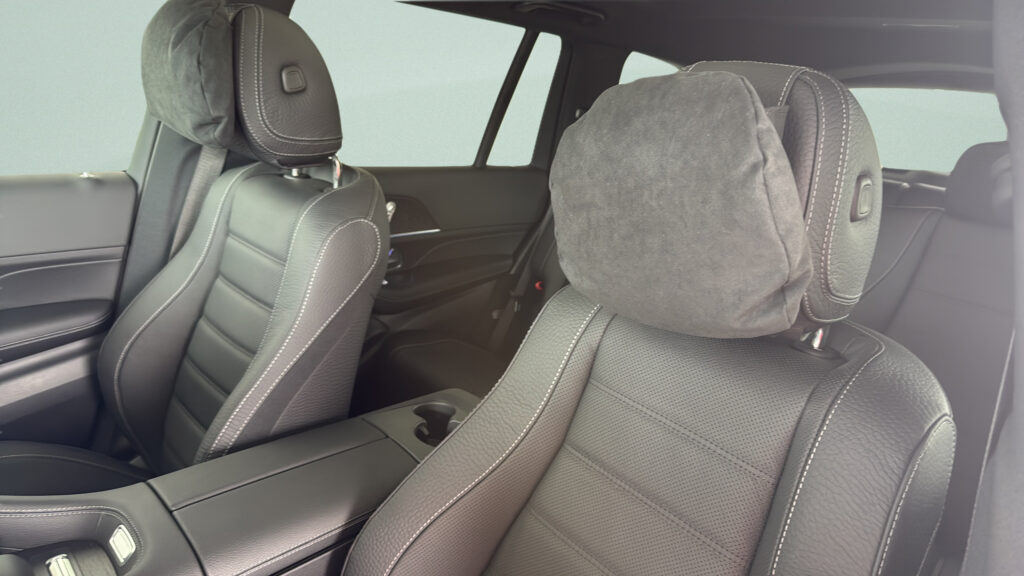 2026 Mercedes-Benz  GLS 450