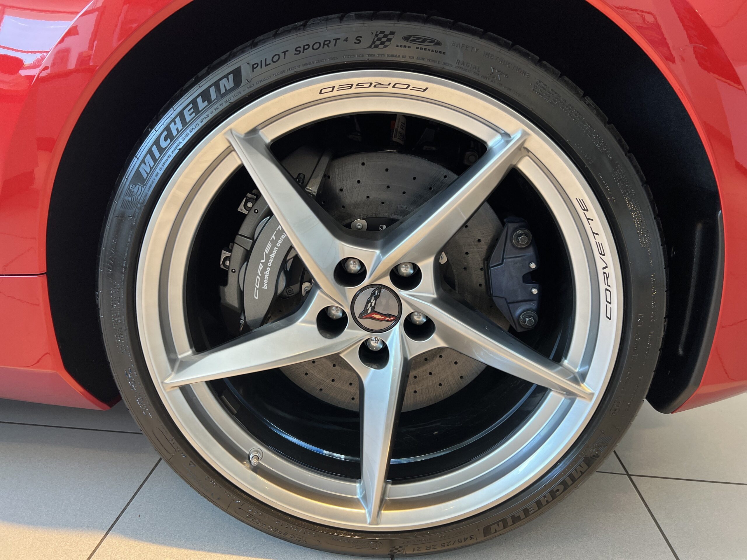 2027 Chevrolet Corvette 2LT