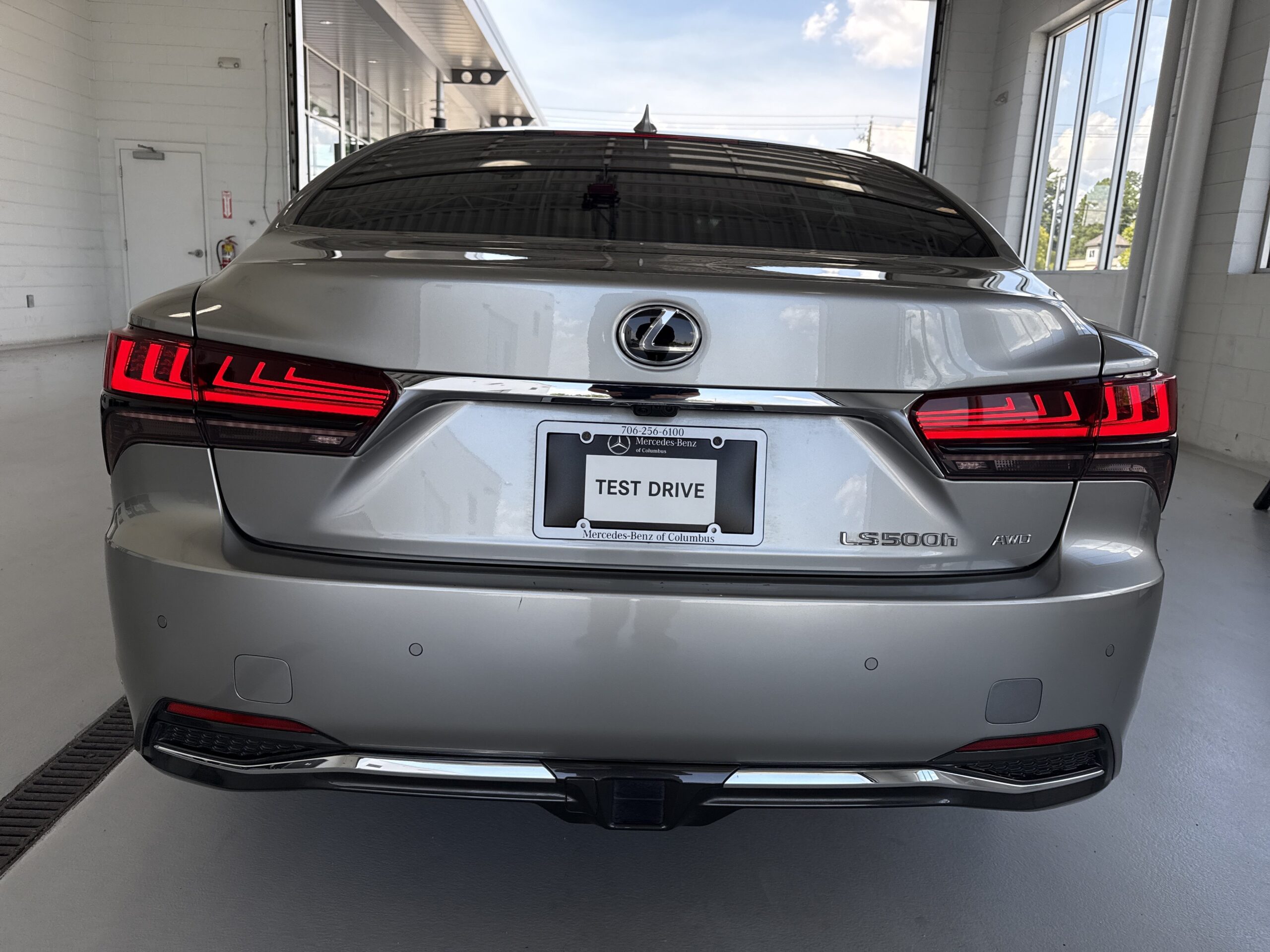 2023 Lexus LS LS 500h
