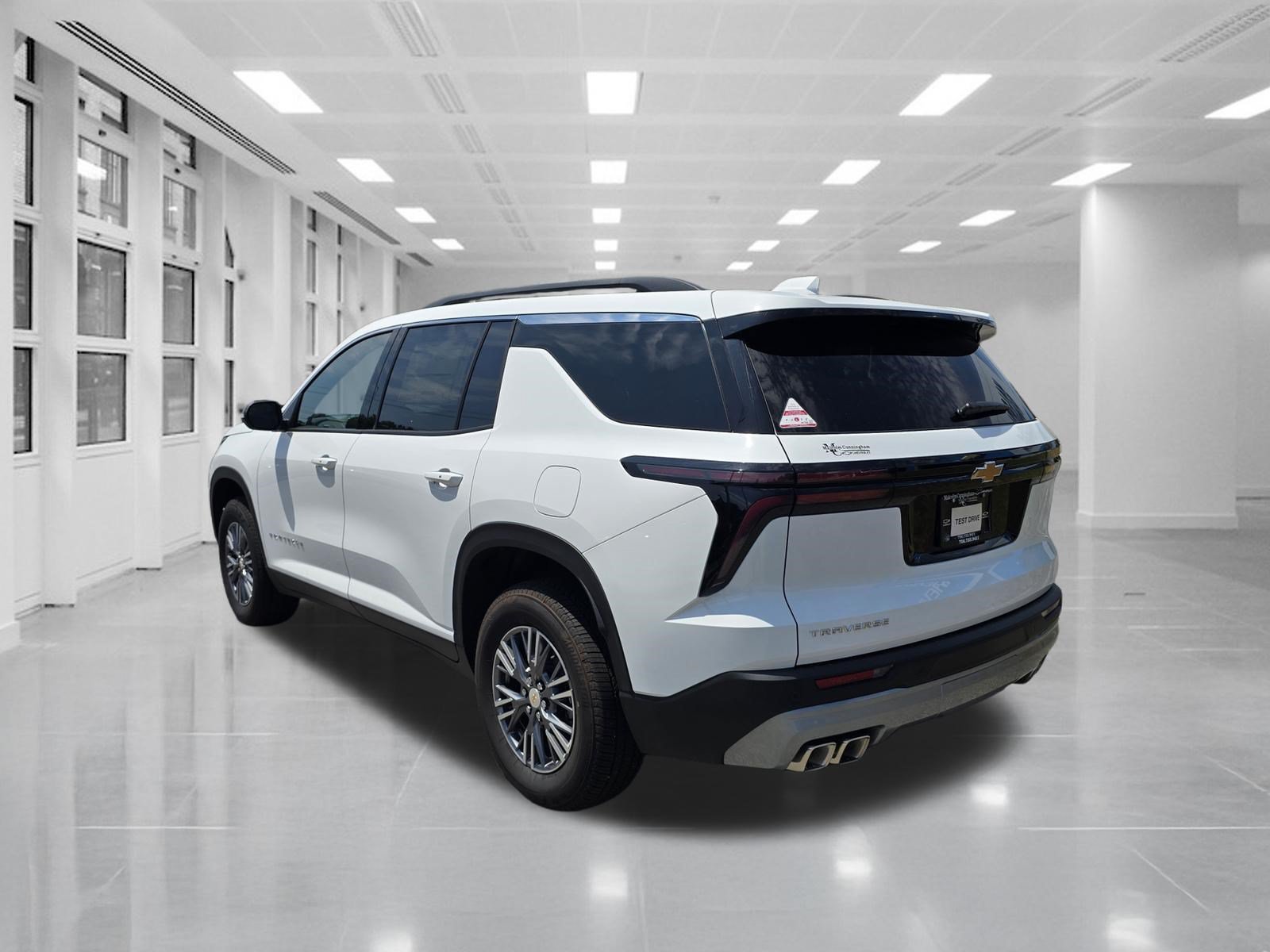 2026 Chevrolet Traverse FWD LT