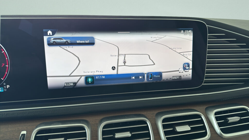 2026 Mercedes-Benz  GLS 450