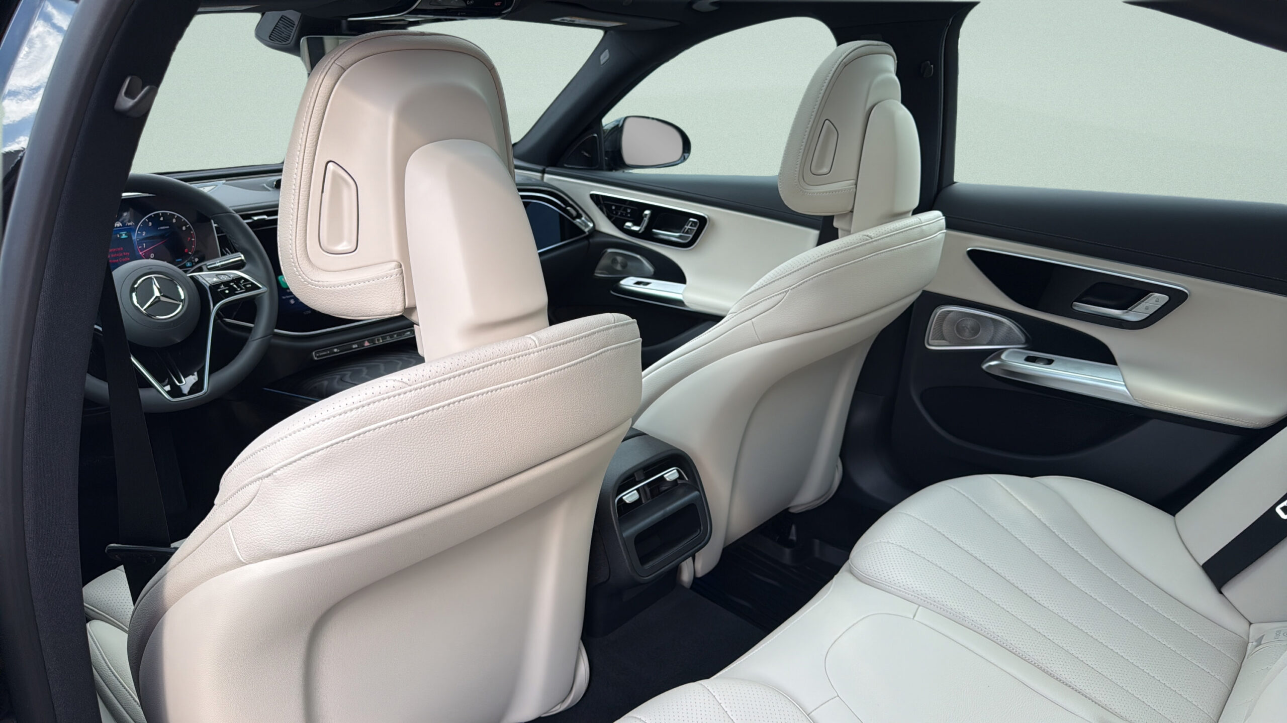 2027 Mercedes-Benz  E 350