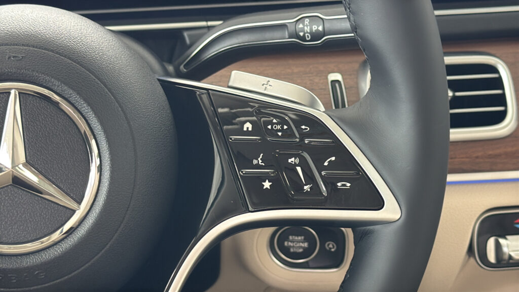 2026 Mercedes-Benz  GLS 450