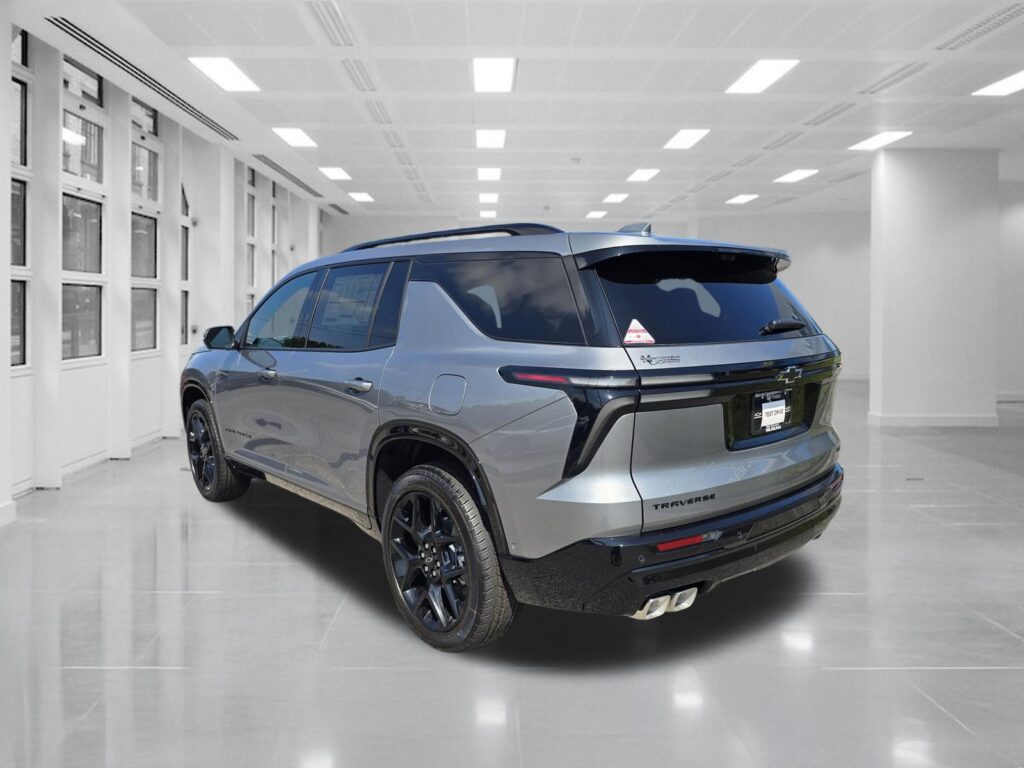 2026 Chevrolet Traverse FWD RS
